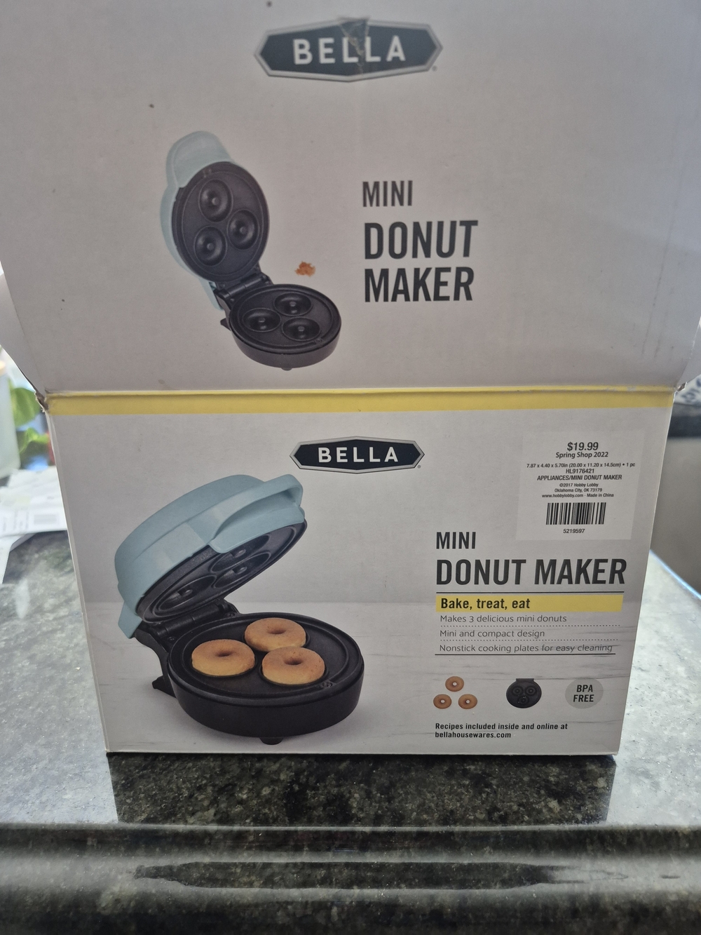 Bella Mini Donut Maker in Light Blue